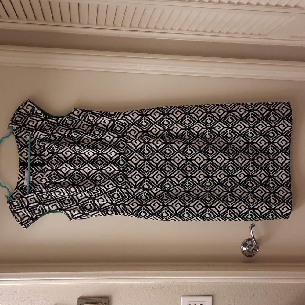 NWOT, Dress Barn Black and White Print Dress